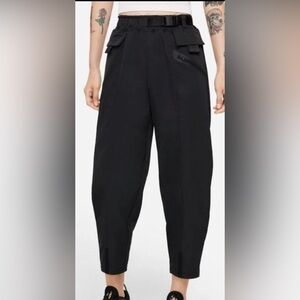 NWT Nike Sportswear Tech Pack Curve Woven Pant NSW DD4616-010 Black Sz Medium
